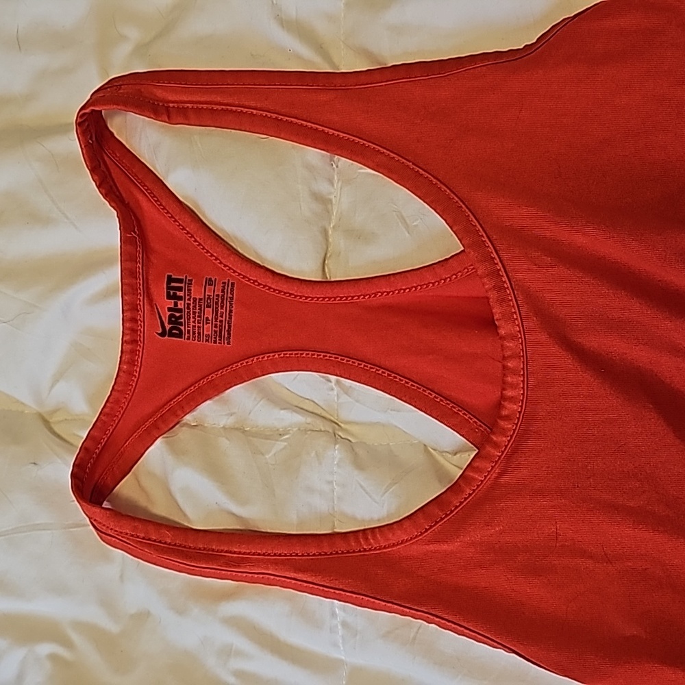 Nike dry fit red tank XS